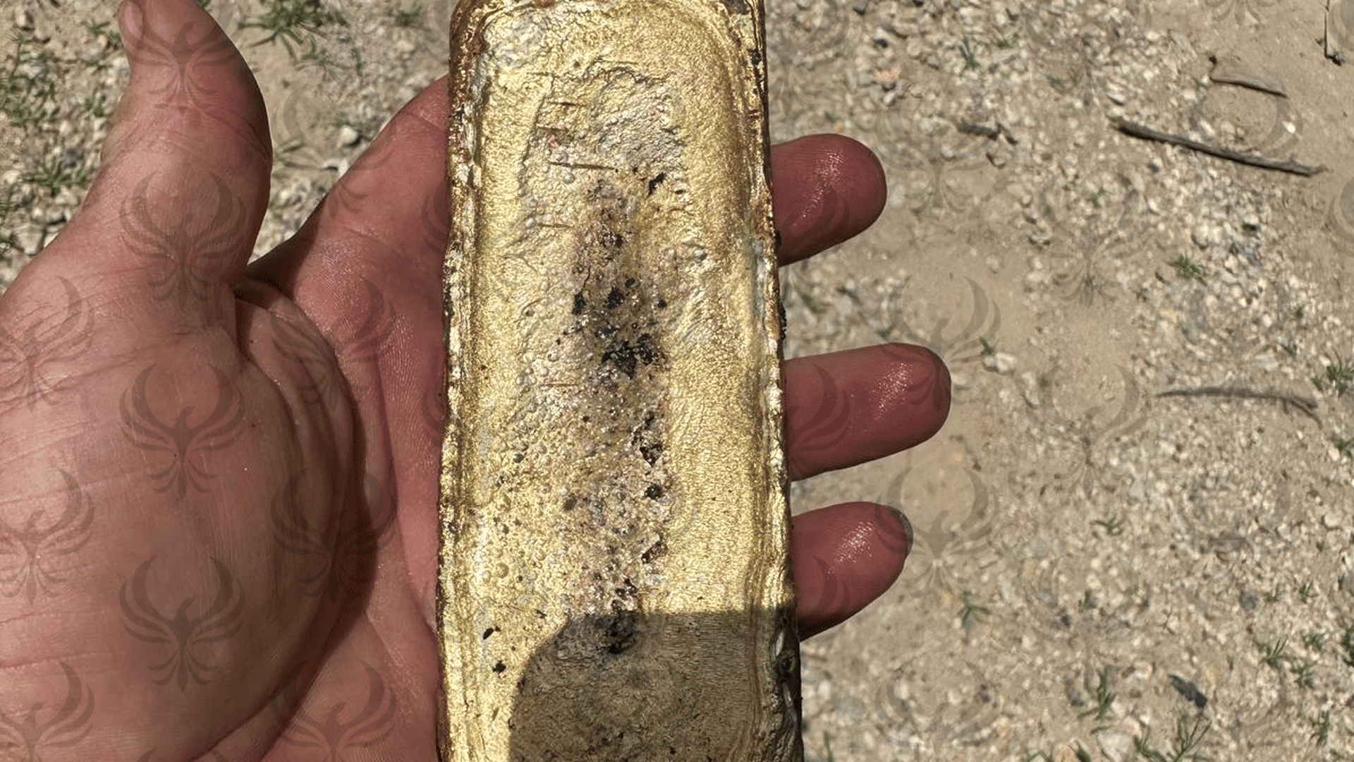 Gold Heads For First Weekly Loss Since May