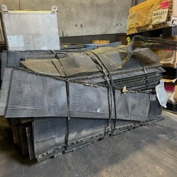 Bundled sheets of coated titanium mesh