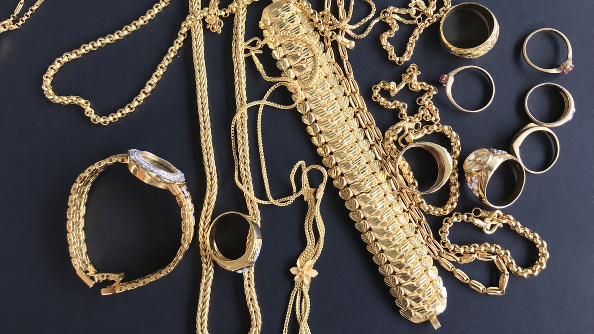 Turkey Deploys Gold Reserves to Defend the Lira as Iran War drags