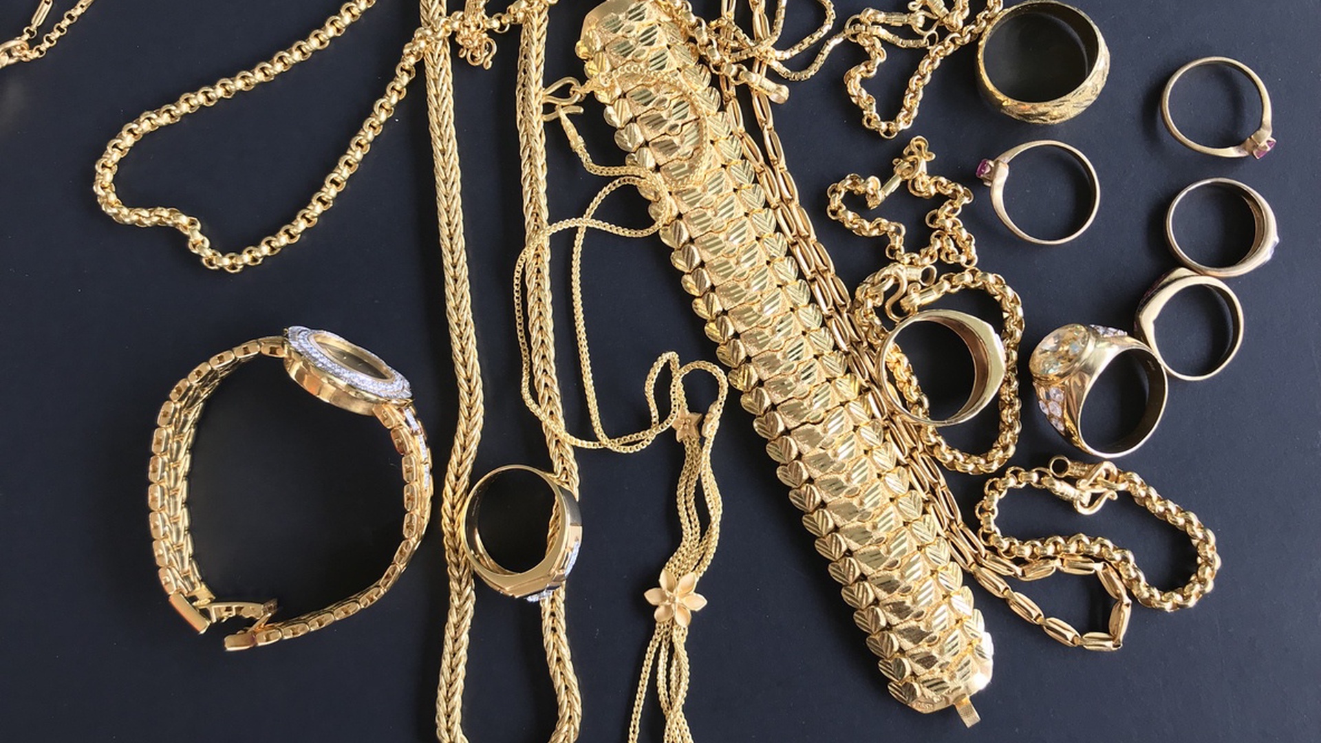 How Pawnbrokers Can Turn Scrap Metal Into Cash with a Trusted Refinery